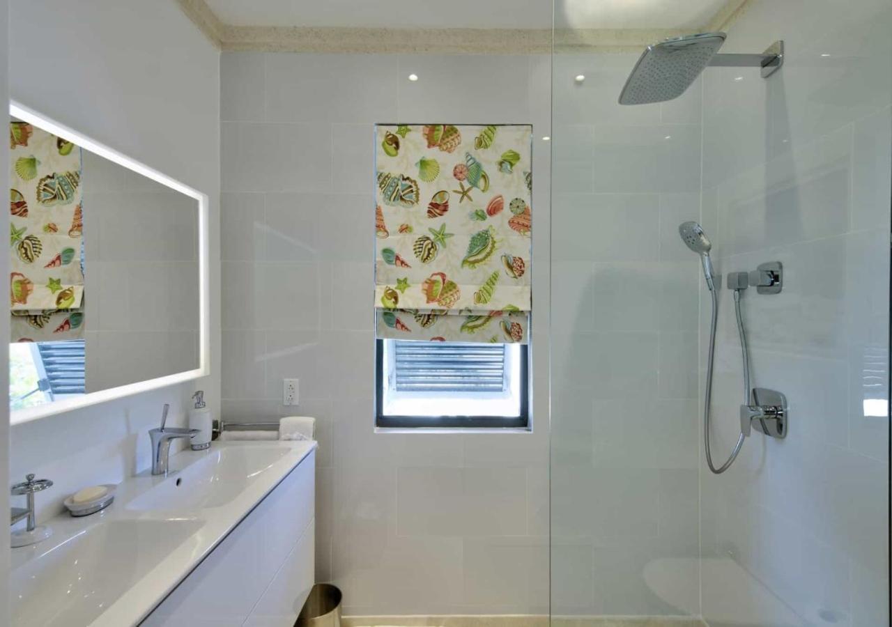Nirvana Barbados By Mc Luxury Rentals Saint James Exteriér fotografie